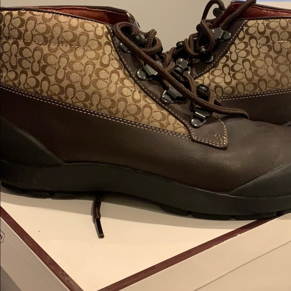 Coach boots